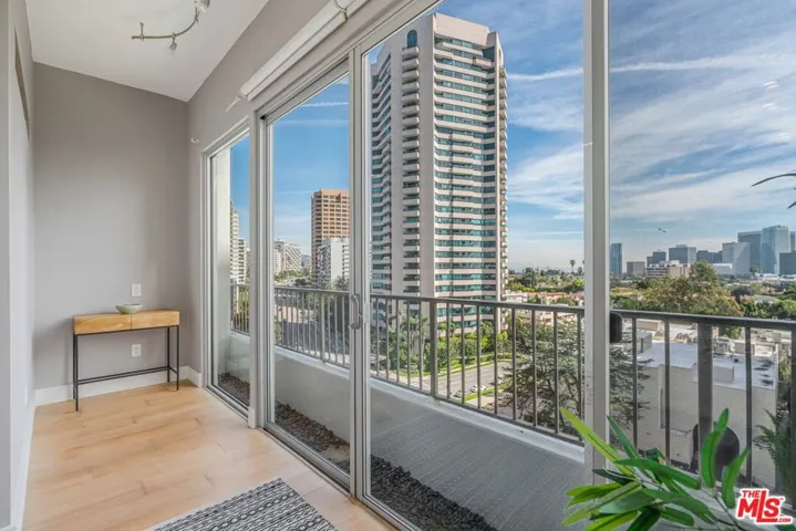 10501 Wilshire Boulevard 1012, Los Angeles, California 90024