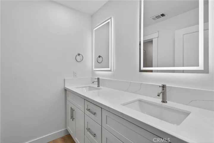 8082 N Sherman, Fresno, California 93720