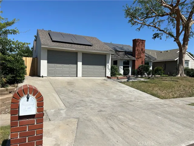 8082 N Sherman, Fresno, California 93720