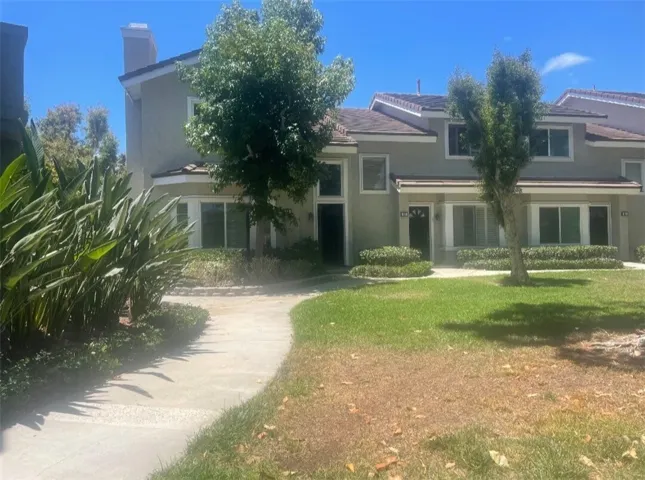 85 Goldenrod, Irvine, California 92614