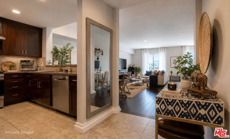 1430 S Beverly Glen Boulevard 303, Los Angeles, California 90024