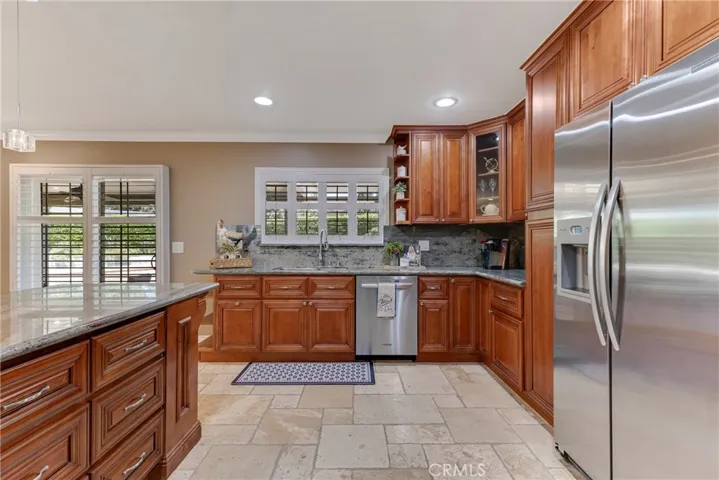 10251 Hadley, Northridge, California 91324