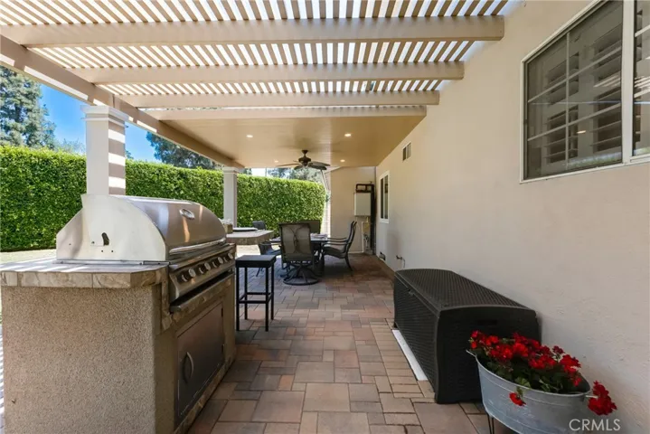 10251 Hadley, Northridge, California 91324