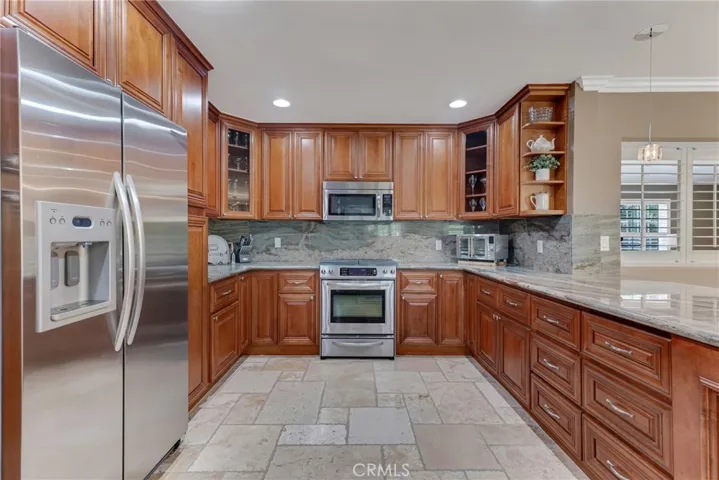 10251 Hadley, Northridge, California 91324