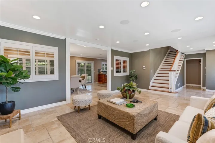 10251 Hadley, Northridge, California 91324