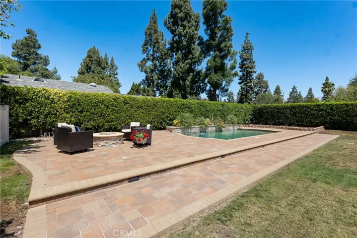 10251 Hadley, Northridge, California 91324