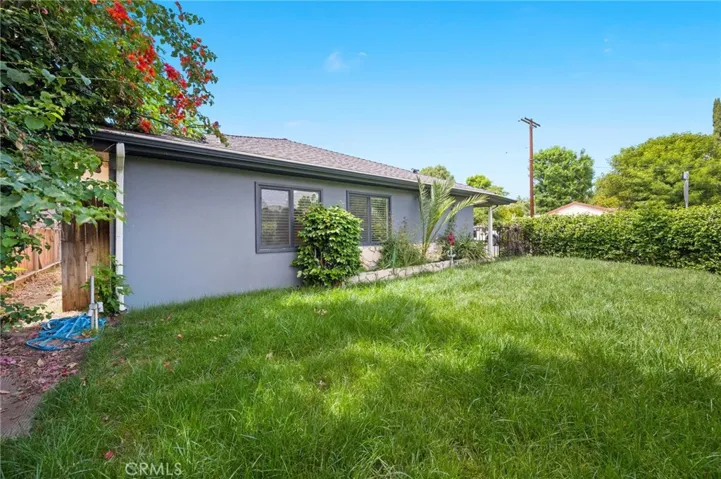 7027 Gloria Avenue, Lake Balboa, California 91406
