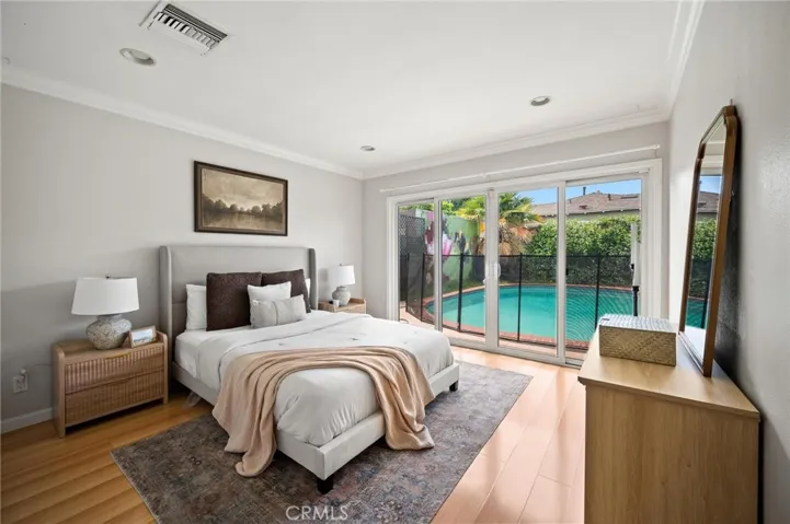 7027 Gloria Avenue, Lake Balboa, California 91406