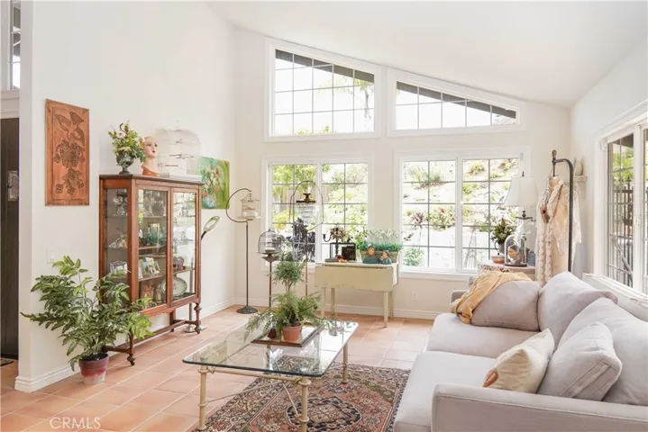 5071 Summit, Yorba Linda, California 92886