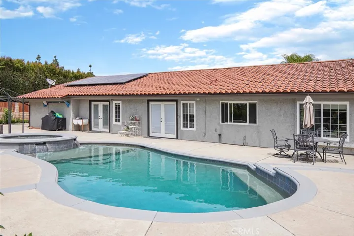 5071 Summit, Yorba Linda, California 92886