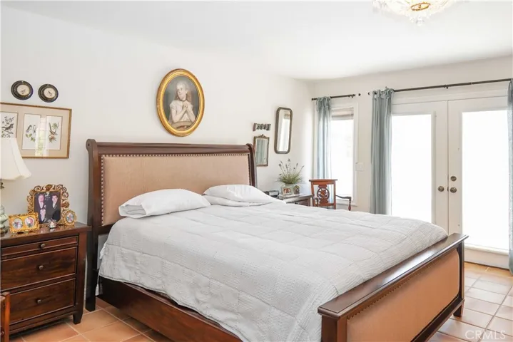5071 Summit, Yorba Linda, California 92886