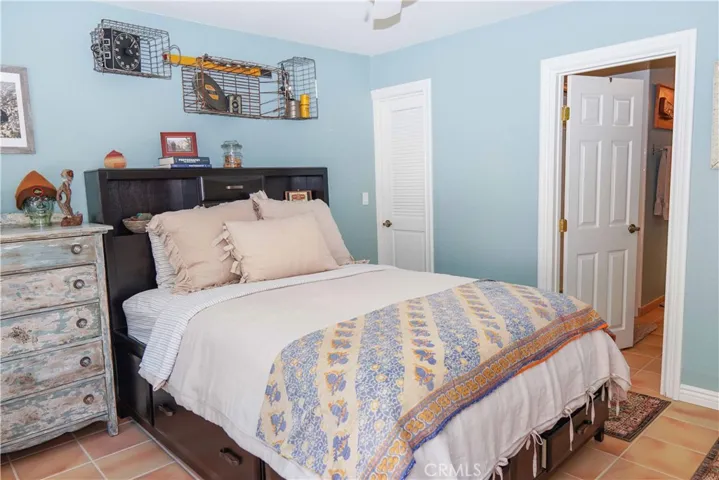 5071 Summit, Yorba Linda, California 92886