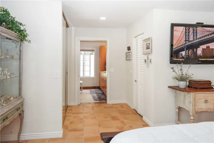 5071 Summit, Yorba Linda, California 92886