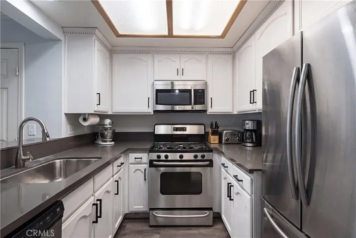 Digital staged kitchen