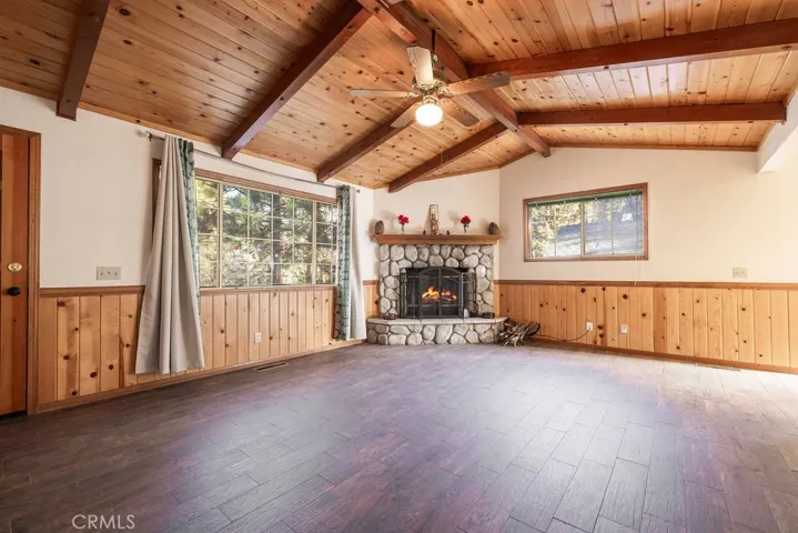 252 Riverside, Sugarloaf, California 92386 — photo 4