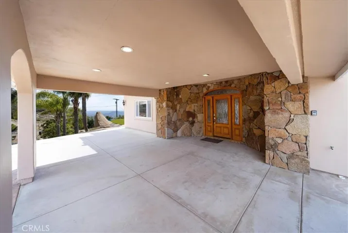 15471 Green Valley Truck, Ramona, California 92065