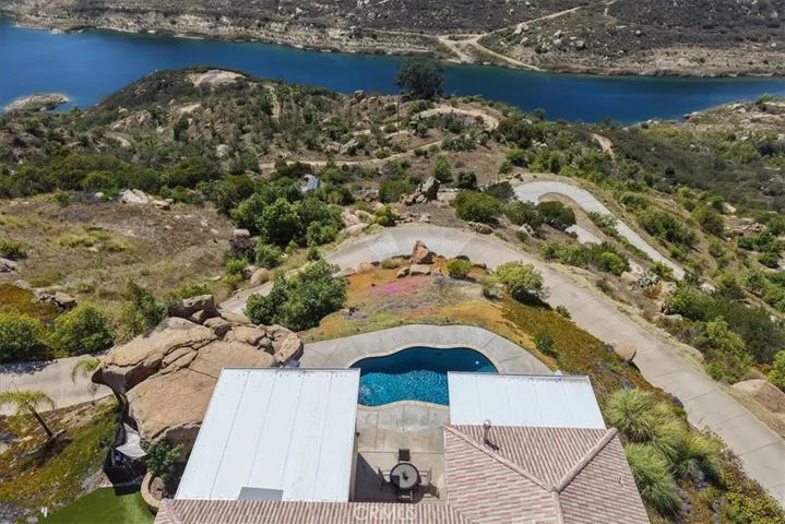 15471 Green Valley Truck, Ramona, California 92065