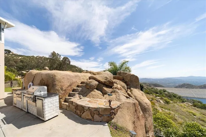 15471 Green Valley Truck, Ramona, California 92065