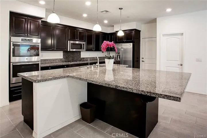 5621 Avocet Drive, Jurupa Valley, California 91752