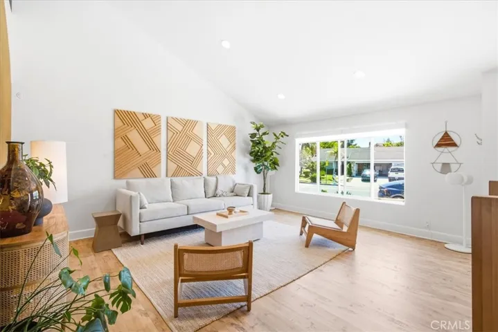 25111 Shaver Lake Circle, Lake Forest, California 92630