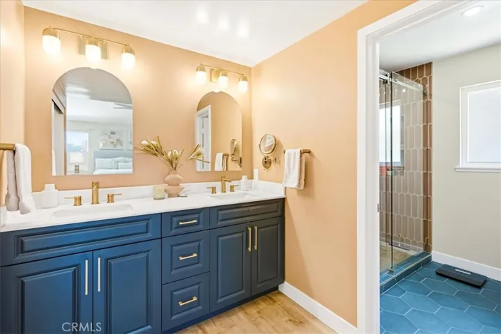 25111 Shaver Lake Circle, Lake Forest, California 92630