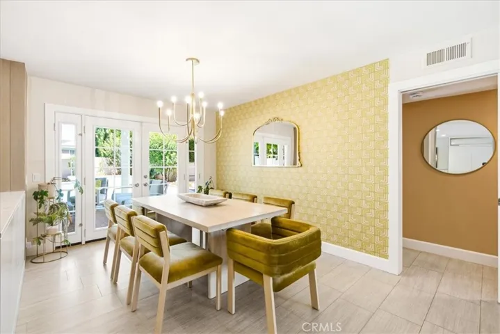 25111 Shaver Lake Circle, Lake Forest, California 92630