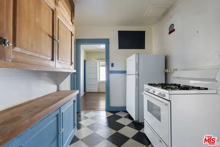 1627 Fargo Street, Los Angeles, California 90026