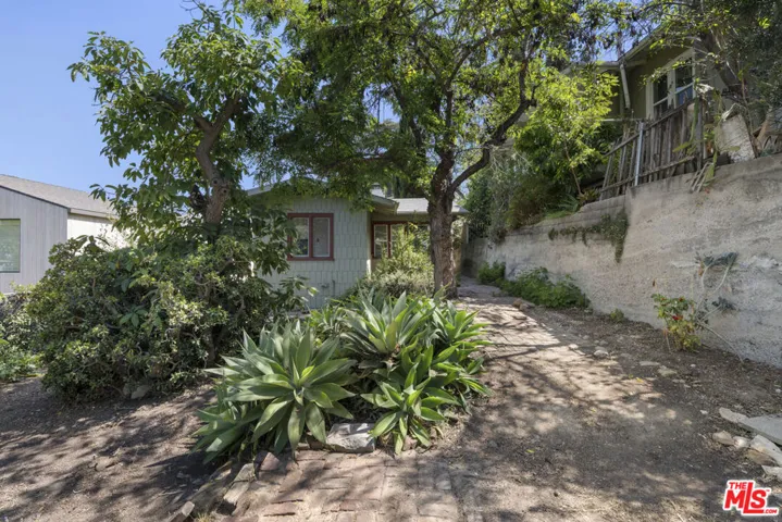 1627 Fargo Street, Los Angeles, California 90026