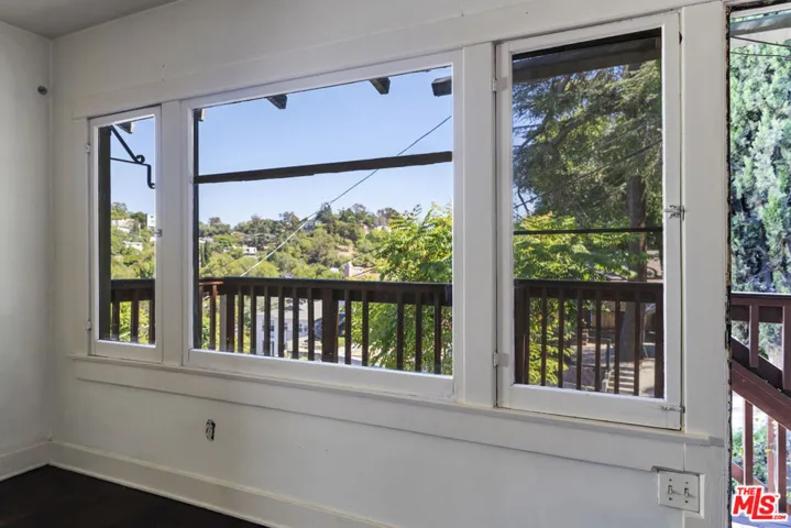 1627 Fargo Street, Los Angeles, California 90026