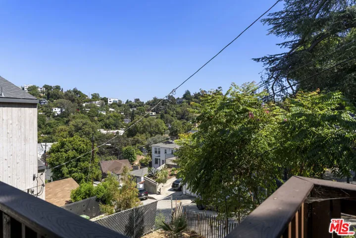 1627 Fargo Street, Los Angeles, California 90026