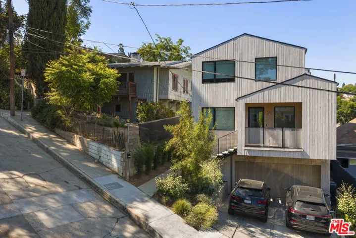 1627 Fargo Street, Los Angeles, California 90026