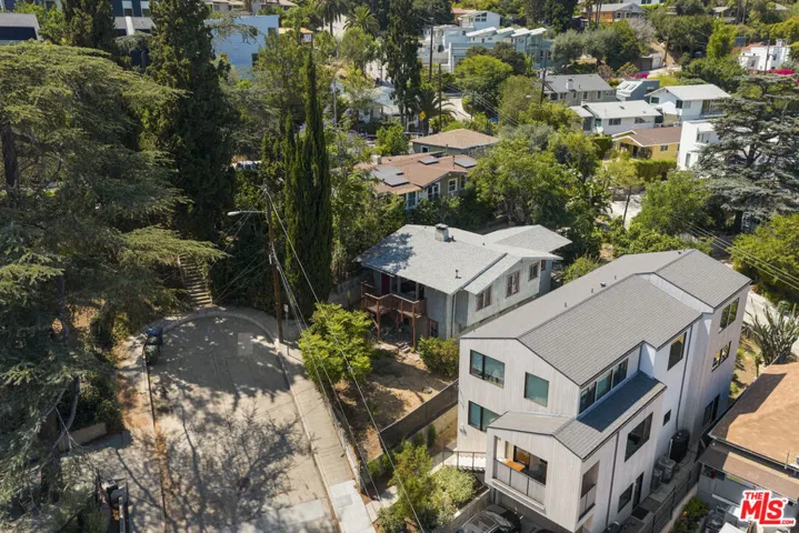 1627 Fargo Street, Los Angeles, California 90026