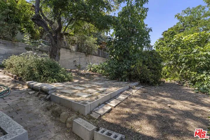 1627 Fargo Street, Los Angeles, California 90026