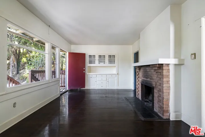 1627 Fargo Street, Los Angeles, California 90026