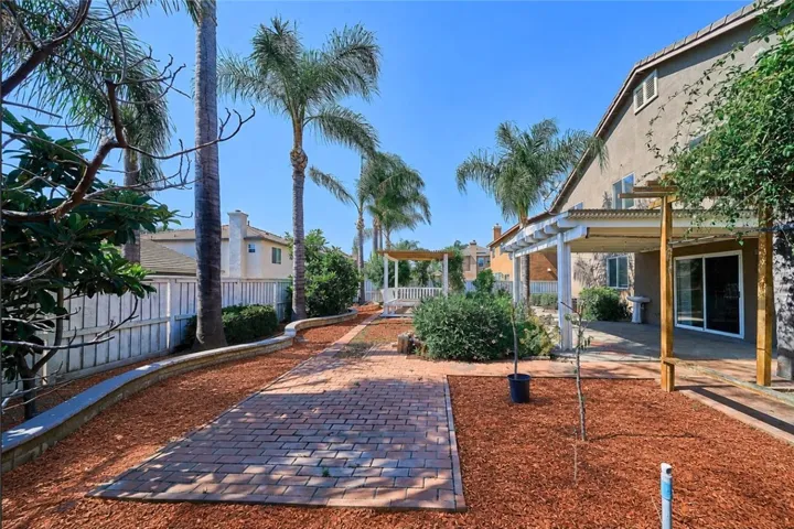 6377 Peach, Eastvale, California 92880