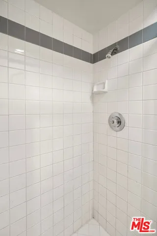5050 Coldwater Canyon Avenue 203, Sherman Oaks, California 91423