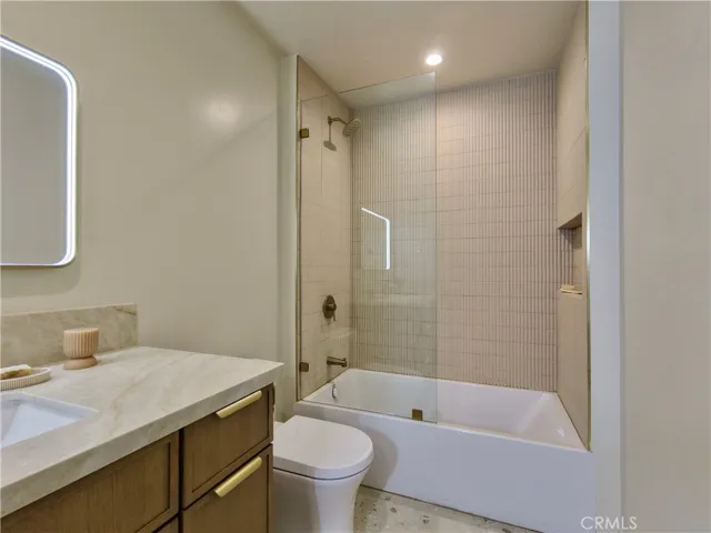 4819 Genesta Avenue, Encino, California 91316