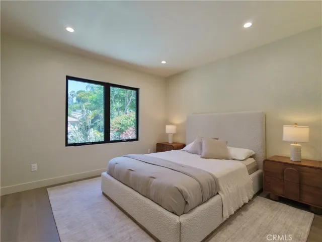 4819 Genesta Avenue, Encino, California 91316