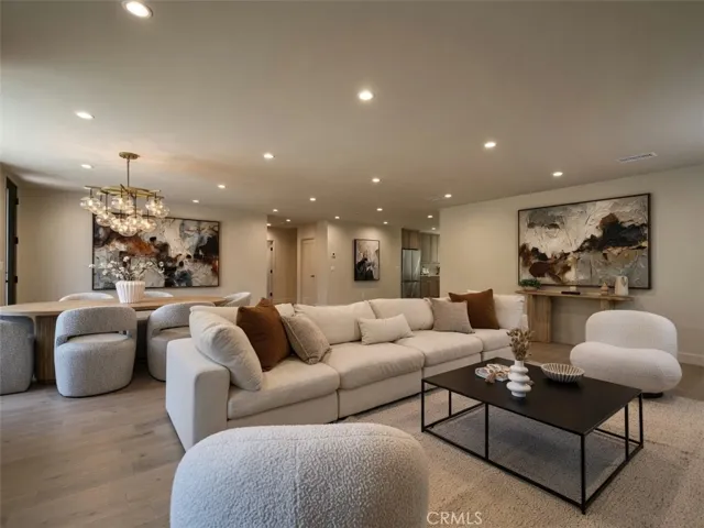 4819 Genesta Avenue, Encino, California 91316