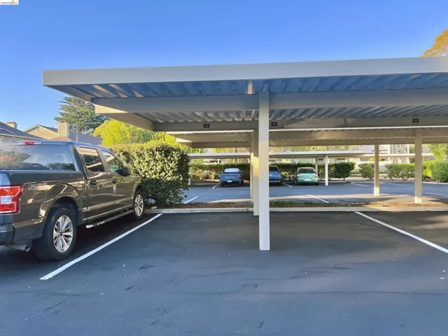 187 Shoreline Ct, Richmond, California 94804