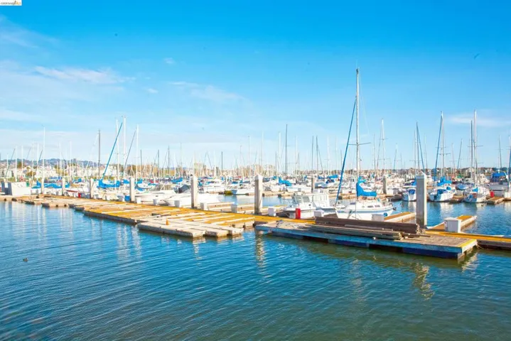 187 Shoreline Ct, Richmond, California 94804