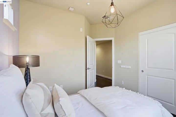 674 Selby Lane 4, Livermore, California 94551