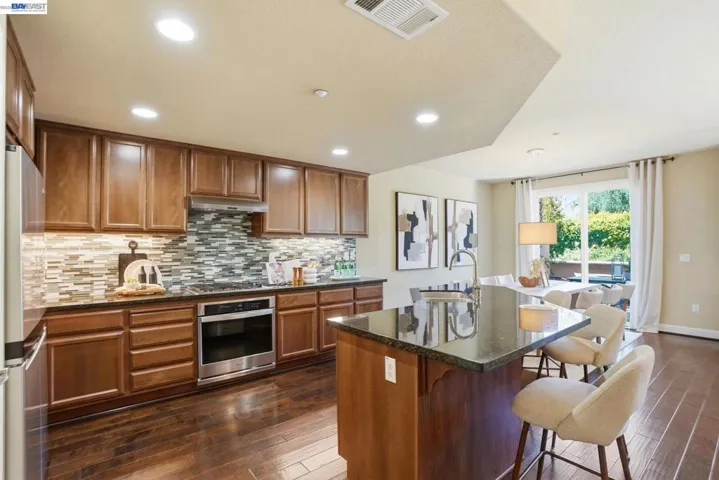 674 Selby Lane 4, Livermore, California 94551