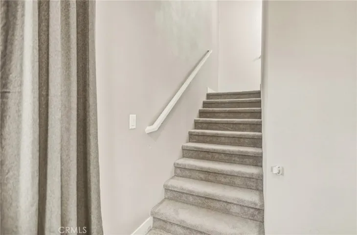 34330 Coconut Circle, Winchester, California 92596