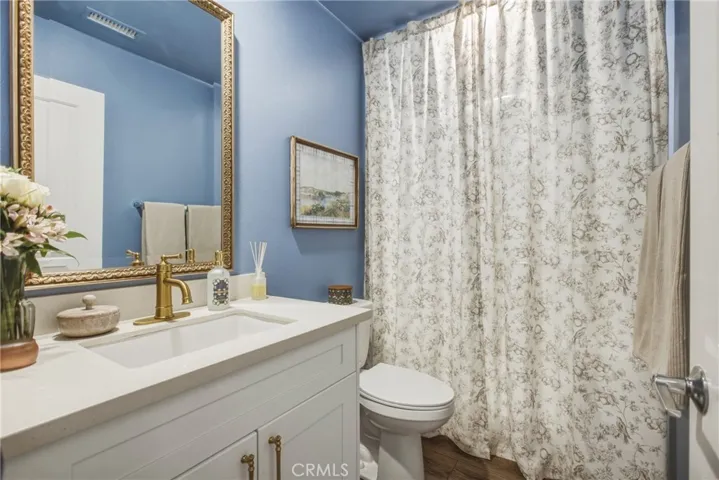 34330 Coconut Circle, Winchester, California 92596