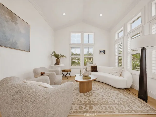 2 Corte Arbertura, San Clemente, California 92673