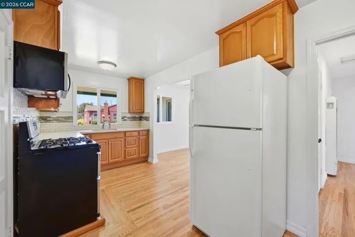 2305 Star Ave, Castro Valley, California 94546
