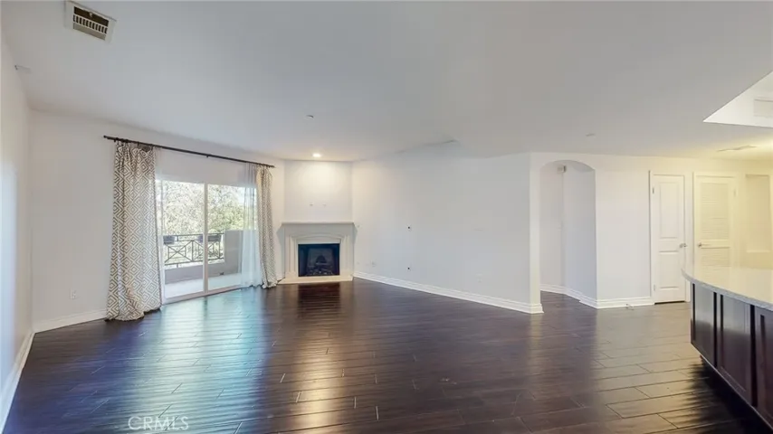 4424 Whitsett Avenue 206, Studio City, California 91604