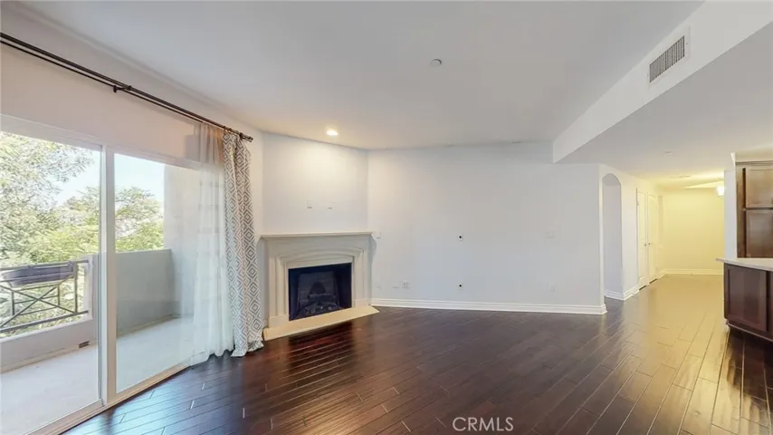4424 Whitsett Avenue 206, Studio City, California 91604
