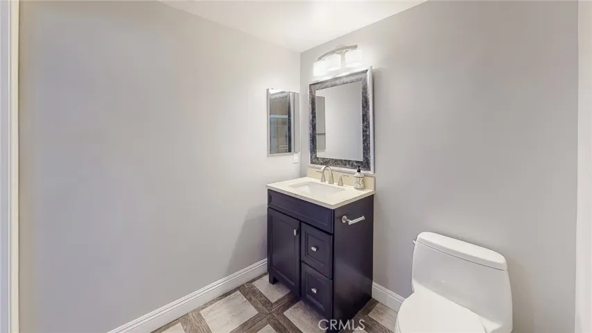 4424 Whitsett Avenue 206, Studio City, California 91604
